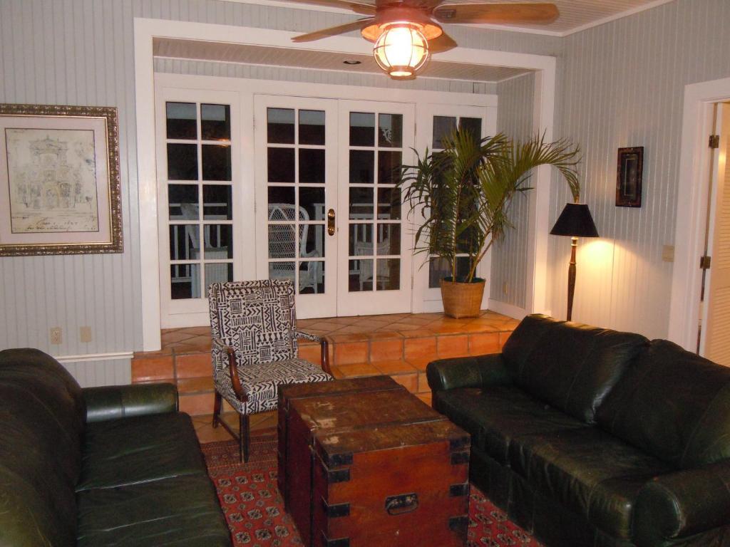 Jacaranda Inn Waimea Rum bild